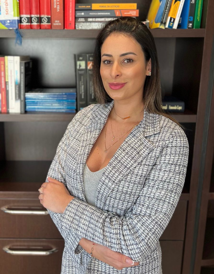 Dra. Helena Scariot Abulhosem